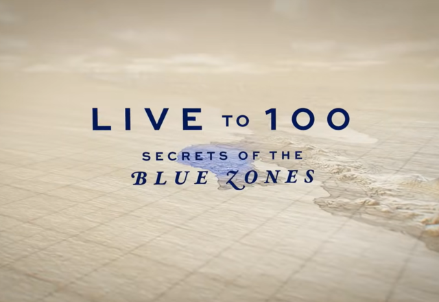 Discover the lifestyle secrets of the healthiest and longest-living communities in the world. Our review of the inspiring Netflix docuseries 'Live to 100'.